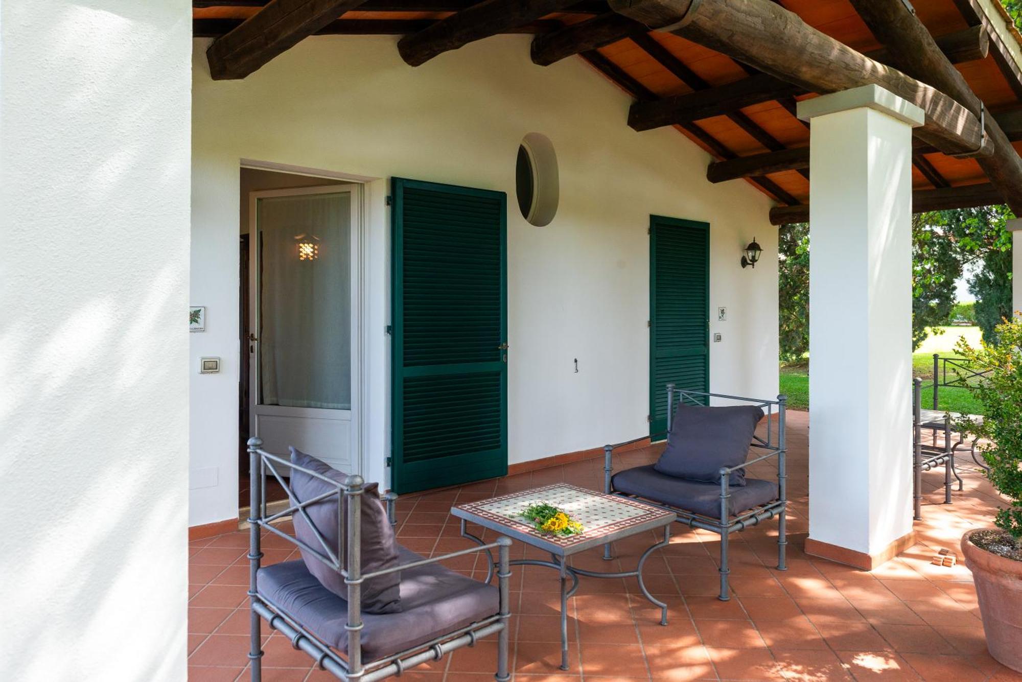 Gasthaus Ghiaccio Bosco Capalbio Exterior foto